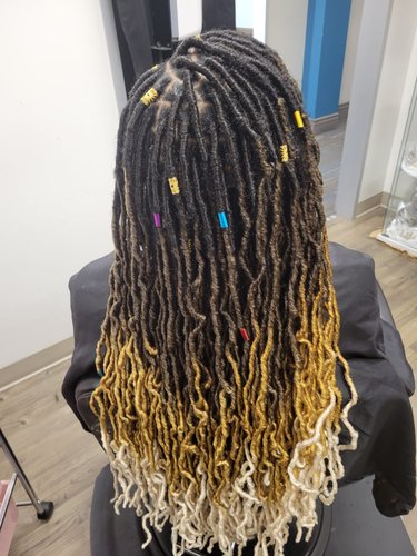 Faux locs